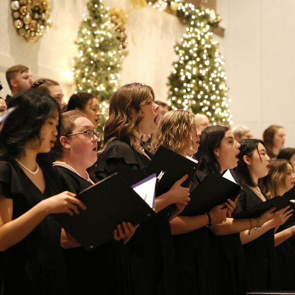 Public invited to Adrian College Lessons and Carols Service