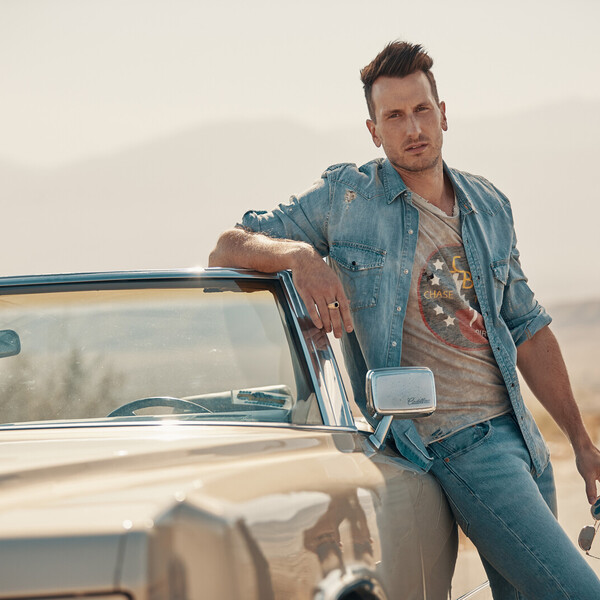 Country pop star Russell Dickerson commits with Adrian College to headline annual Spring Concert