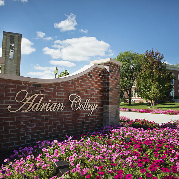 Adrian College extends enrollment deposit deadline to June 1 due to FAFSA delays