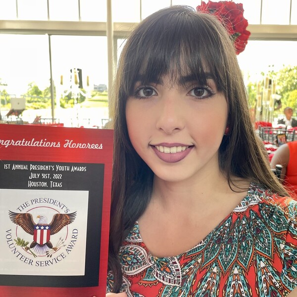 Adrian College student Sofia Colon receives national gold medal for volunteer service